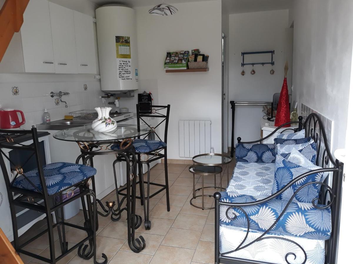 Chambres D'Hotes Elvire Et Laurent Barbey Sainte-Marie-du-Mont  Zewnętrze zdjęcie