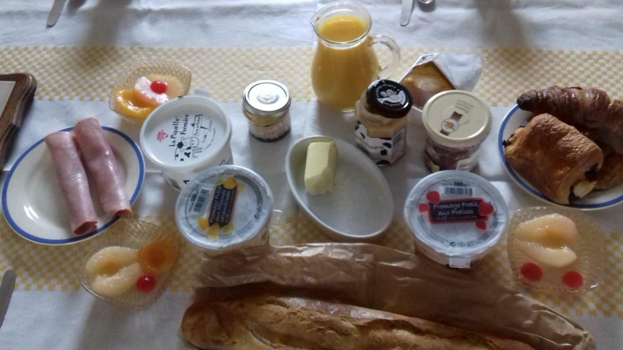 Chambres D'Hotes Elvire Et Laurent Barbey Sainte-Marie-du-Mont  Zewnętrze zdjęcie